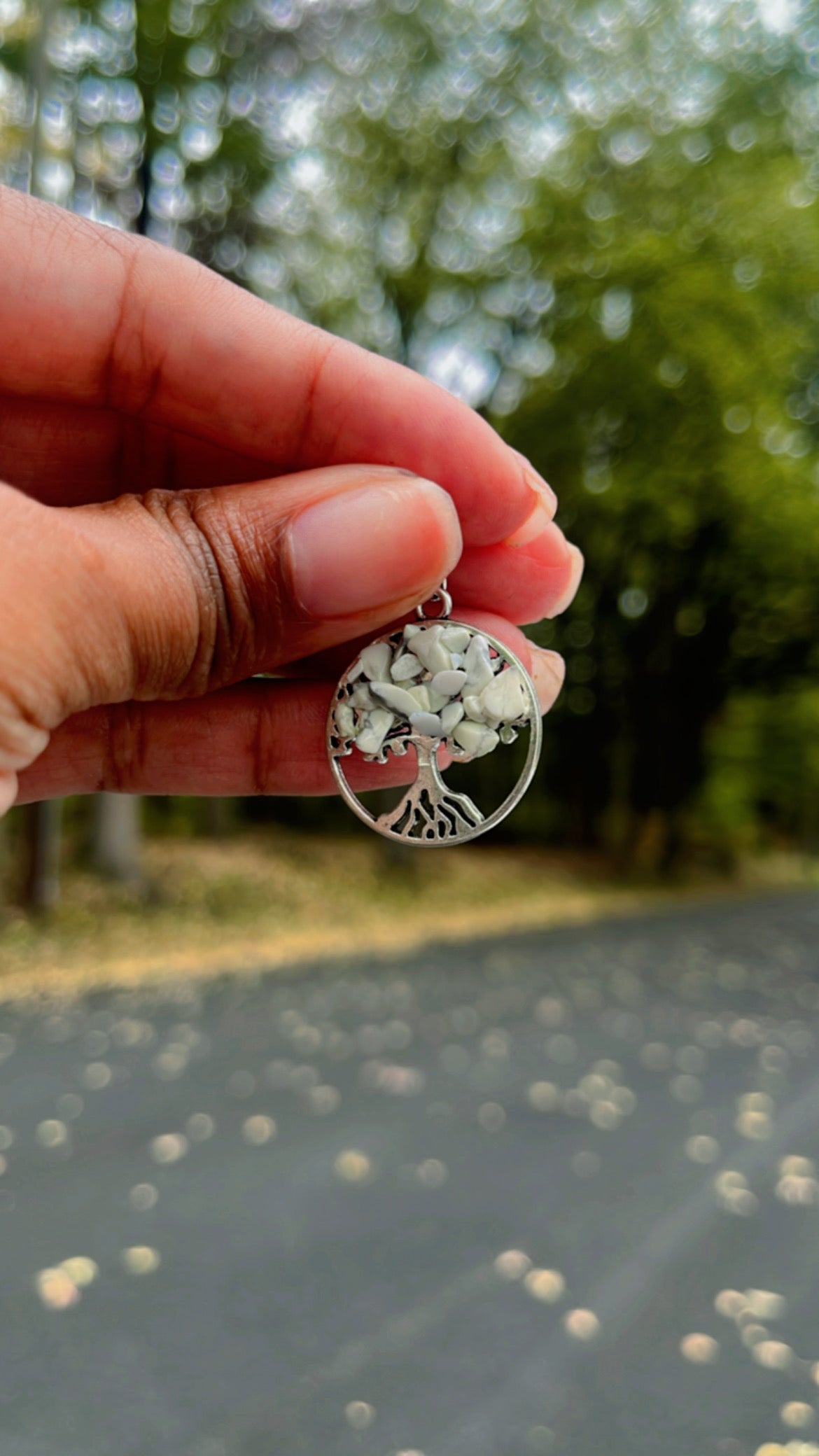 🌳 Tree of Life Chakra Crystal Necklace
